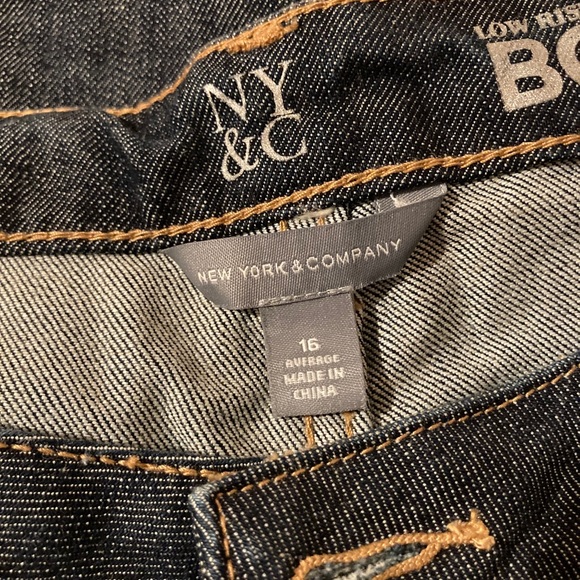 NY&C Jeans - Picture 3 of 3
